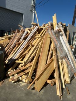 FREE Wood & Wood Frames