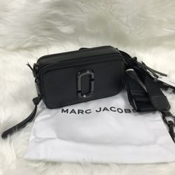 Marc Jacobs Colorblock Snapshot Crossbody Bag  Black