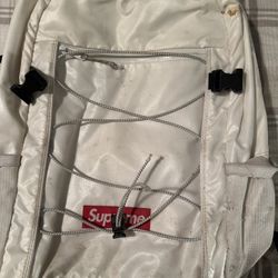 White Supreme Backpack ‘FW17’