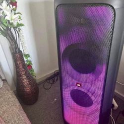 JBL Partybox 1000 Portable Wireless Bluetooth Party Speaker