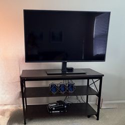 Entertainment console, TV not included