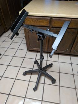On-Stage MIX-400 Mobile Equipment Stand