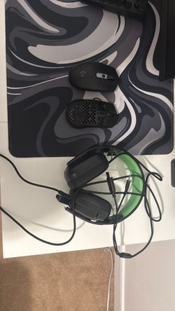 Two mouses Logitech G305X super light and steel series, mouse light and gaming headset bundle