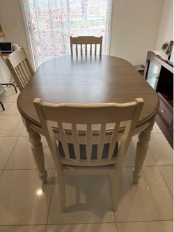 House Farm Dining Table