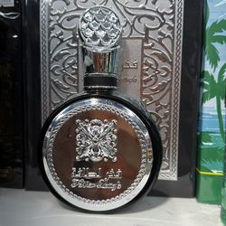 Fakhar LATTAFA perfume
