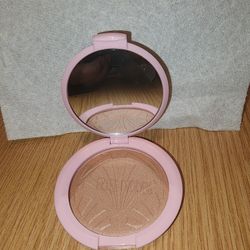 Makeup 