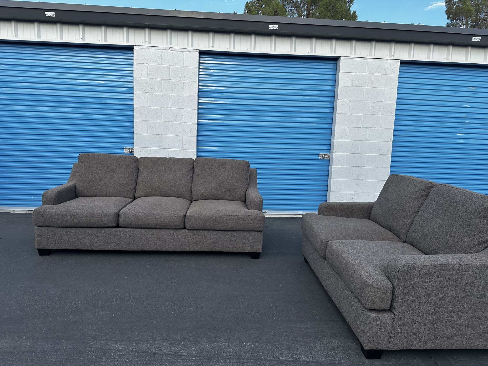 Gray/Brown Sofa Couch Set ππ Free Delivery ππ