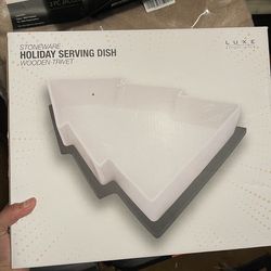 Stoneware holiday serving dish