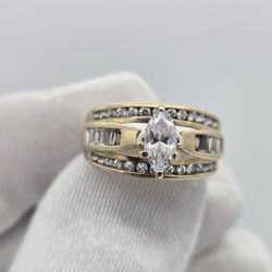 BIRTHSTONE RING 10 K /LYG