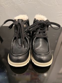 Old Navy Kids Hiker Boot Black With Sherpa
