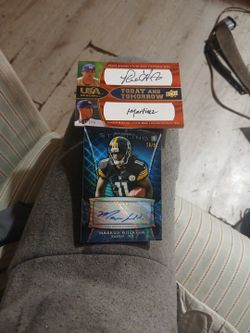 Football & Baseball Cards