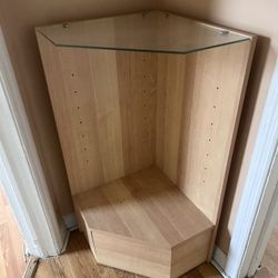 Corner Counter / Mostrador de esquina