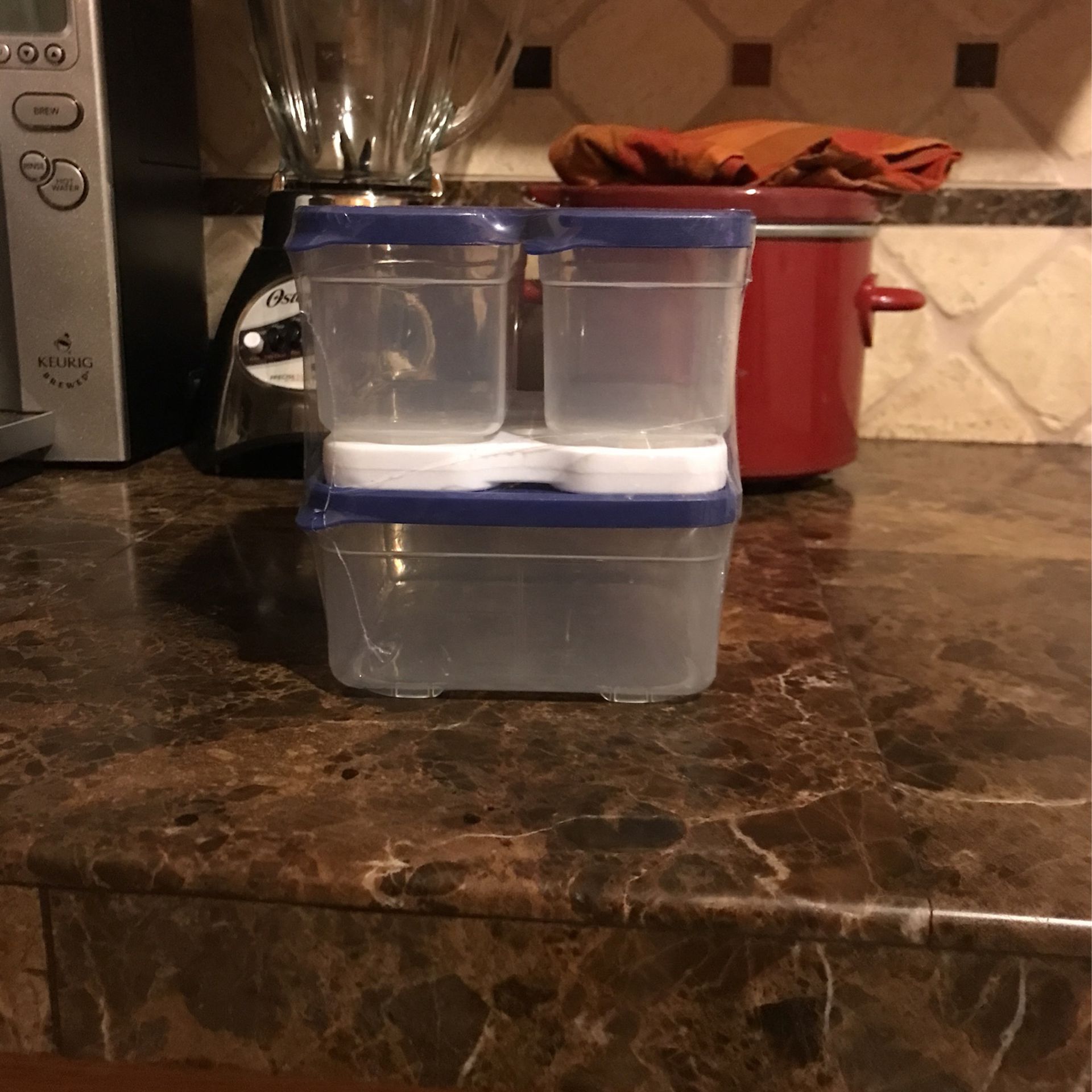 Plastic Containers BPA FREE