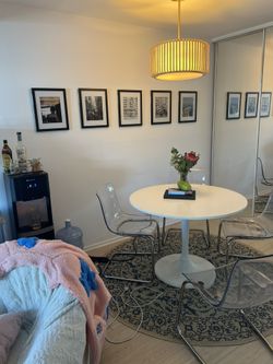 IKEA Circle Dining Table + 4 Clear Tobias chairs