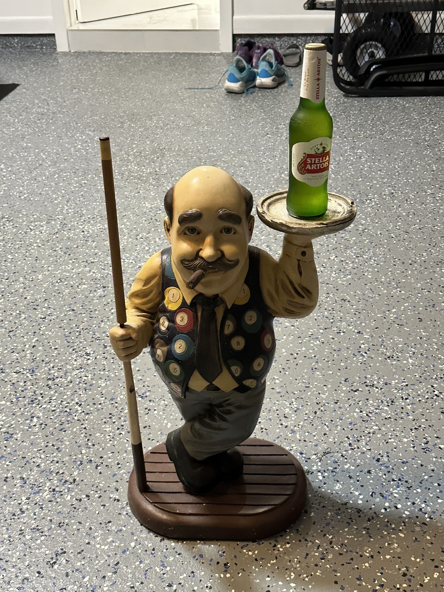 Really cute billiard room decor. Can hold a beer or candle etc. + free billiard ceramic tray