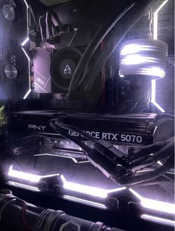PNY RTX 5070 (TRADE OR SELL)