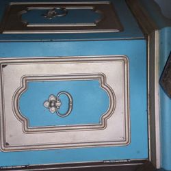 Nightstand /end Table 