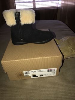 Brand New UGGs! (size 10c)