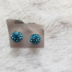 Aqua Blue 925 Sterling Silver Stud Earrings 