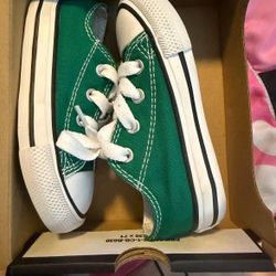 Size 6 infant converse