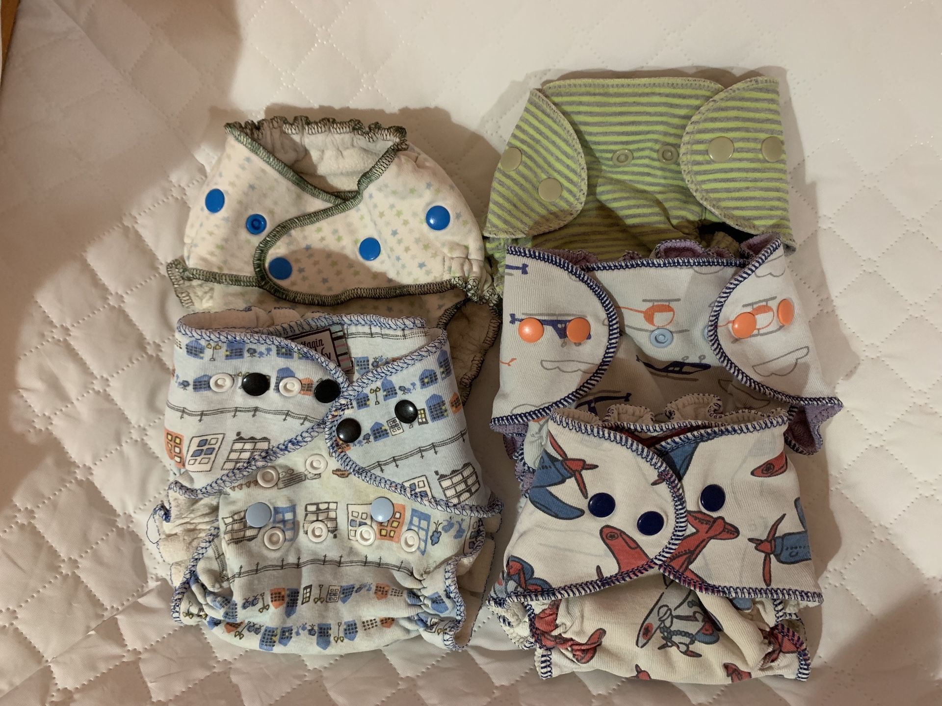 Fitted cloth diapers