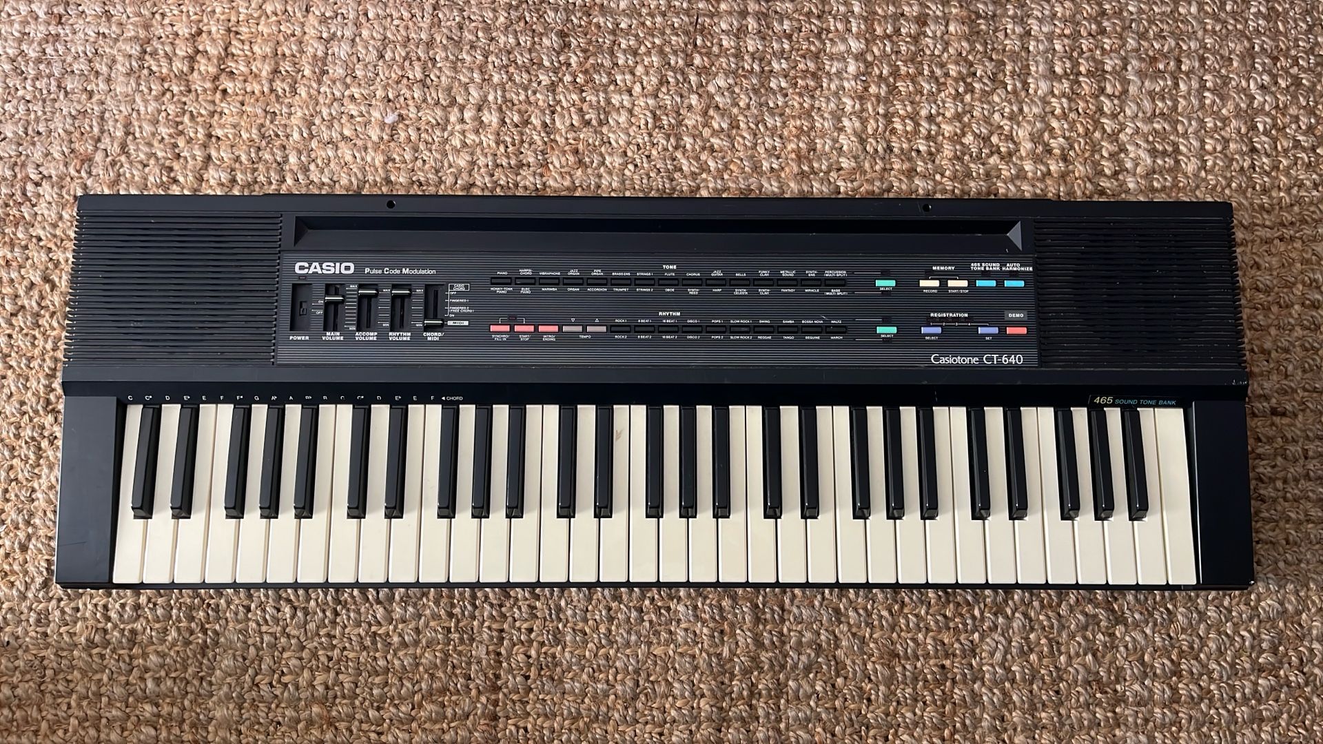 Vintage Casio Casiotone CT-640 Pulse Code Modulation Keyboard MIDI 465 Tone Bank