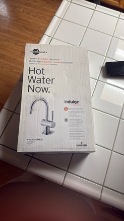 Insinkerator dispenser