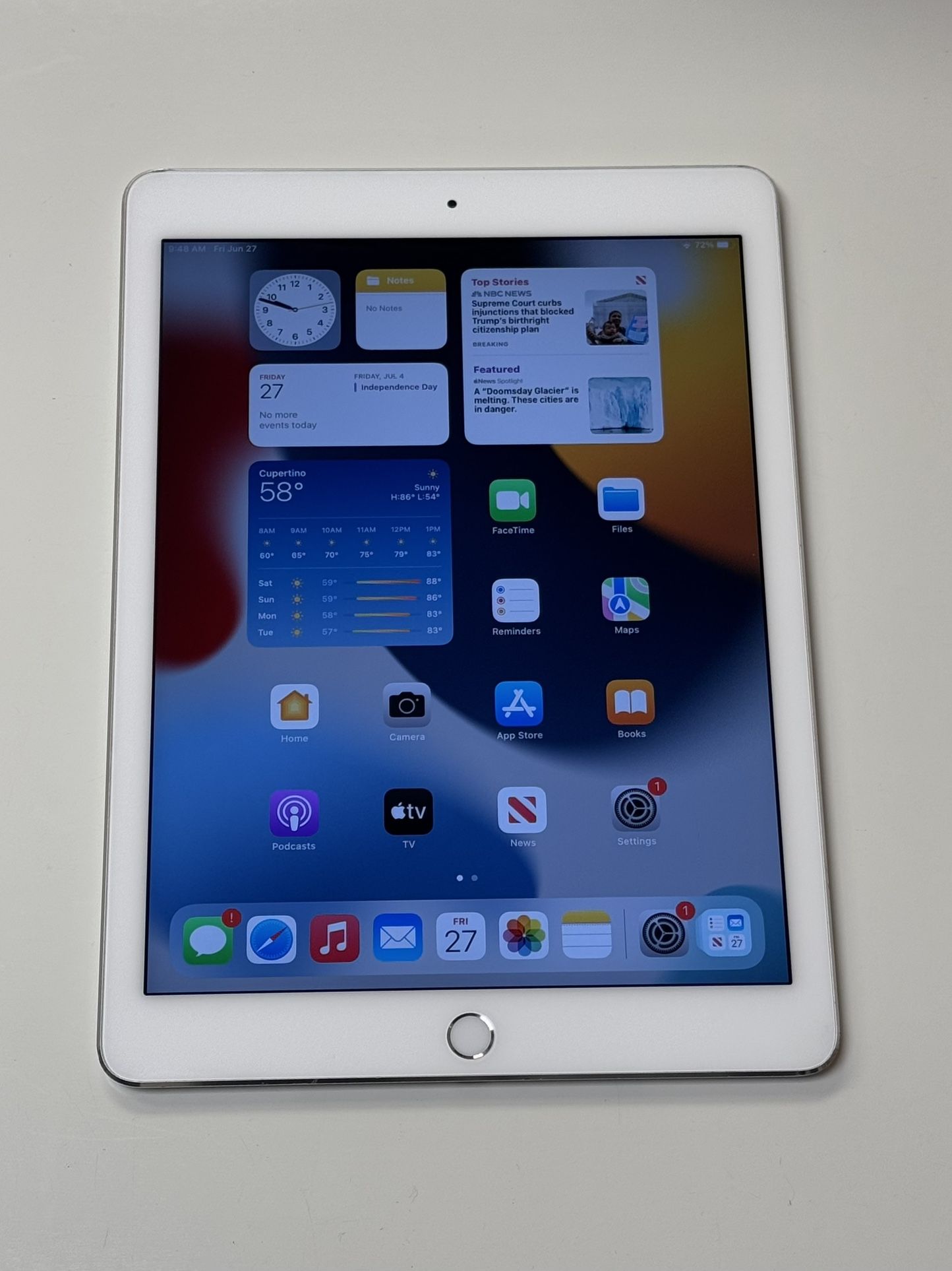 Apple iPad Air 2 2nd Generation 9.7” 64GB Wi-Fi Tablet