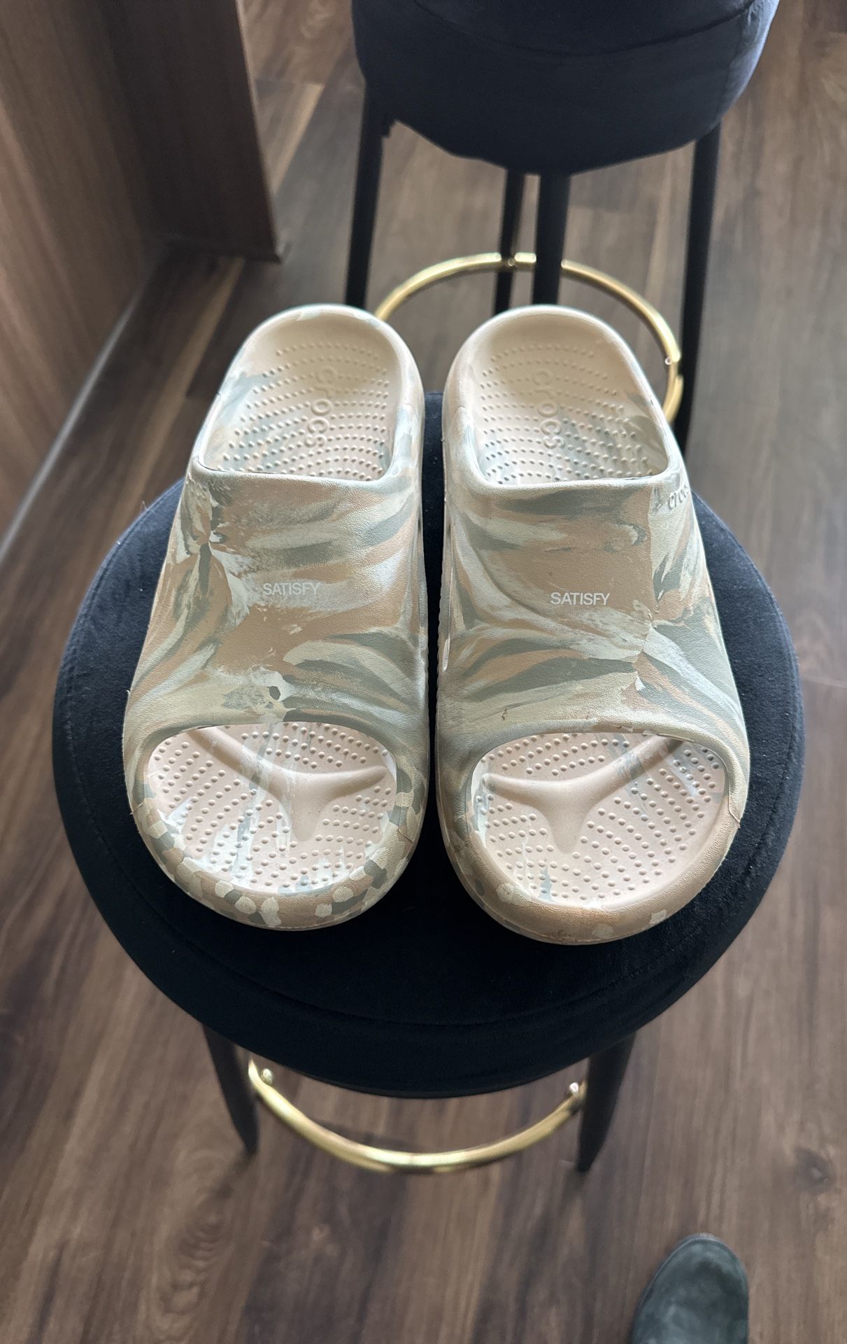 Crocs Slides