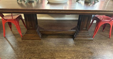 Dining Area Table