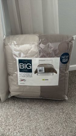 King Size Comforter (new)