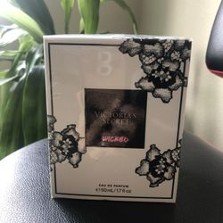 Victoria’s Secret Wicked Perfume 1.7 Oz New - Pick Up only