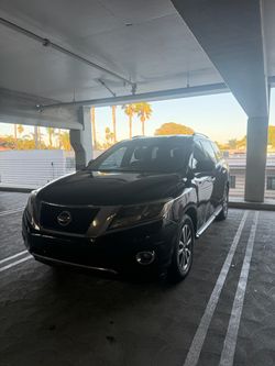 2016 Nissan Pathfinder