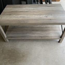 Flash Furniture Wyatt Modern Farmhouse coffee table in gray wash