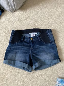 Liz Lange maternity jeans shorts