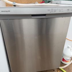 DISWASHER $250  GON CONECCIÓN 