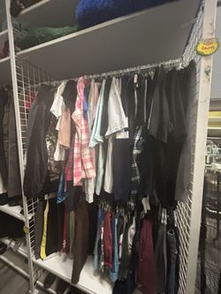 Women’s Clothing 