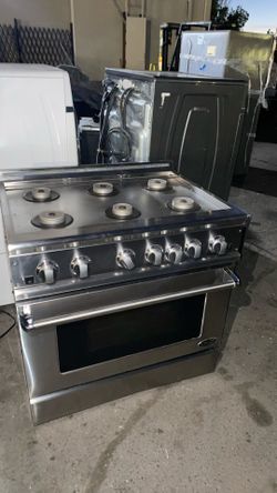 36” DCS SIX BURNER GAS RANGE 