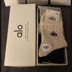 Alo Unisex Half-Crew Sock Box