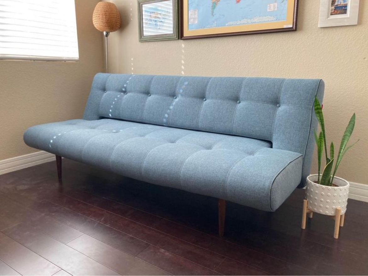 Copenhagen Sofa Bed / Futon