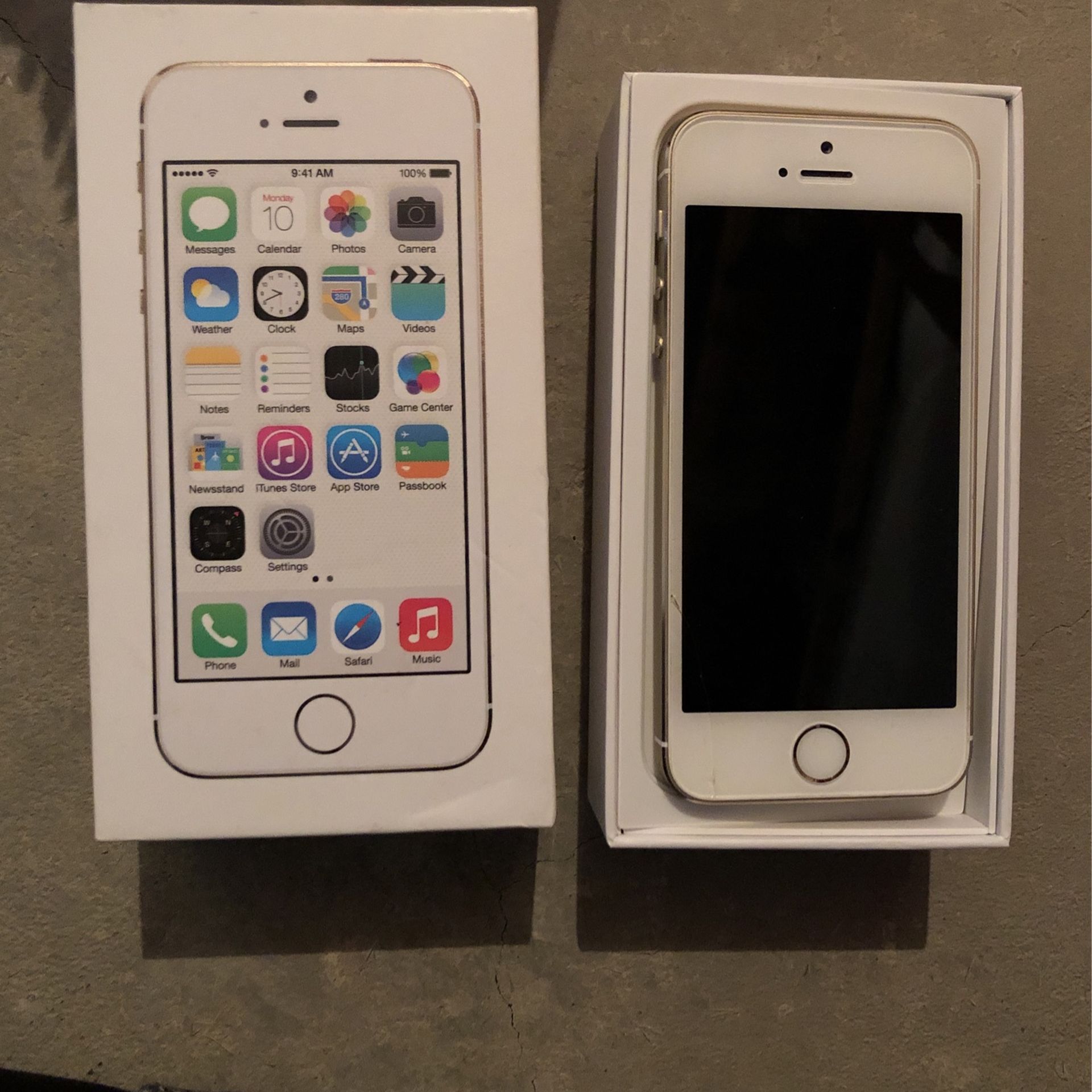 iPhone 5s 16gb (comes With Otter Box Case)