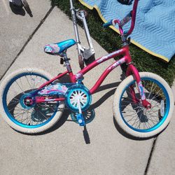 GIRLS BIKE