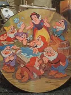 Vintage Snow White And Seven Dwarf