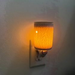 Plug In Ceramic Wax Warmer