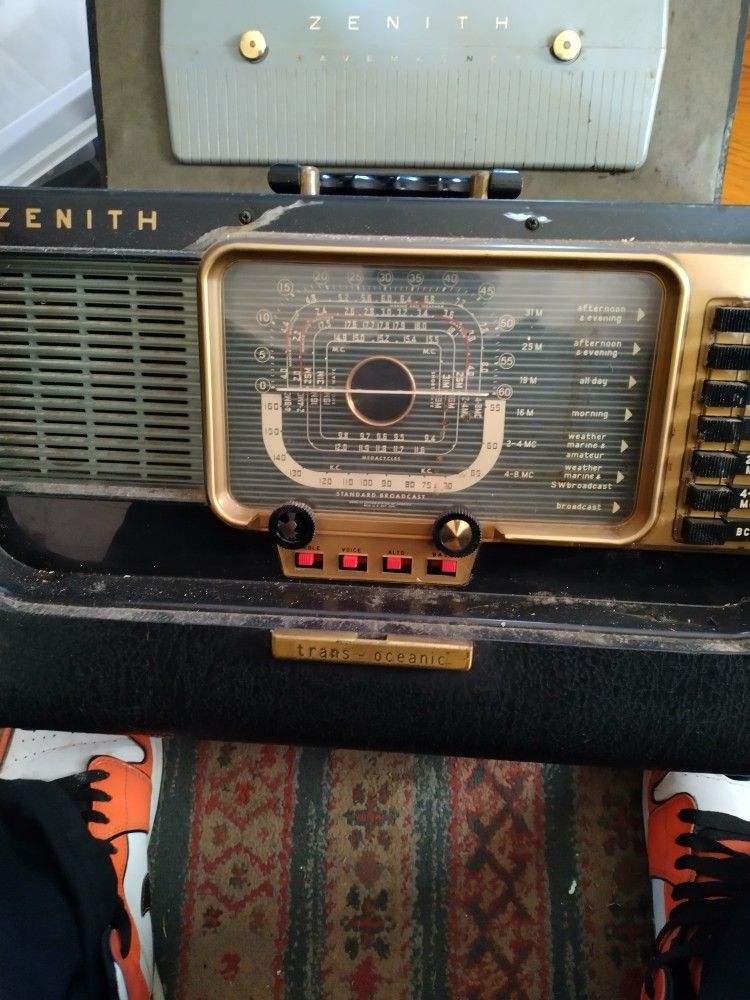 1951 Zenith Transoceanic Model 5h40 Radio for Sale in Southern View, IL