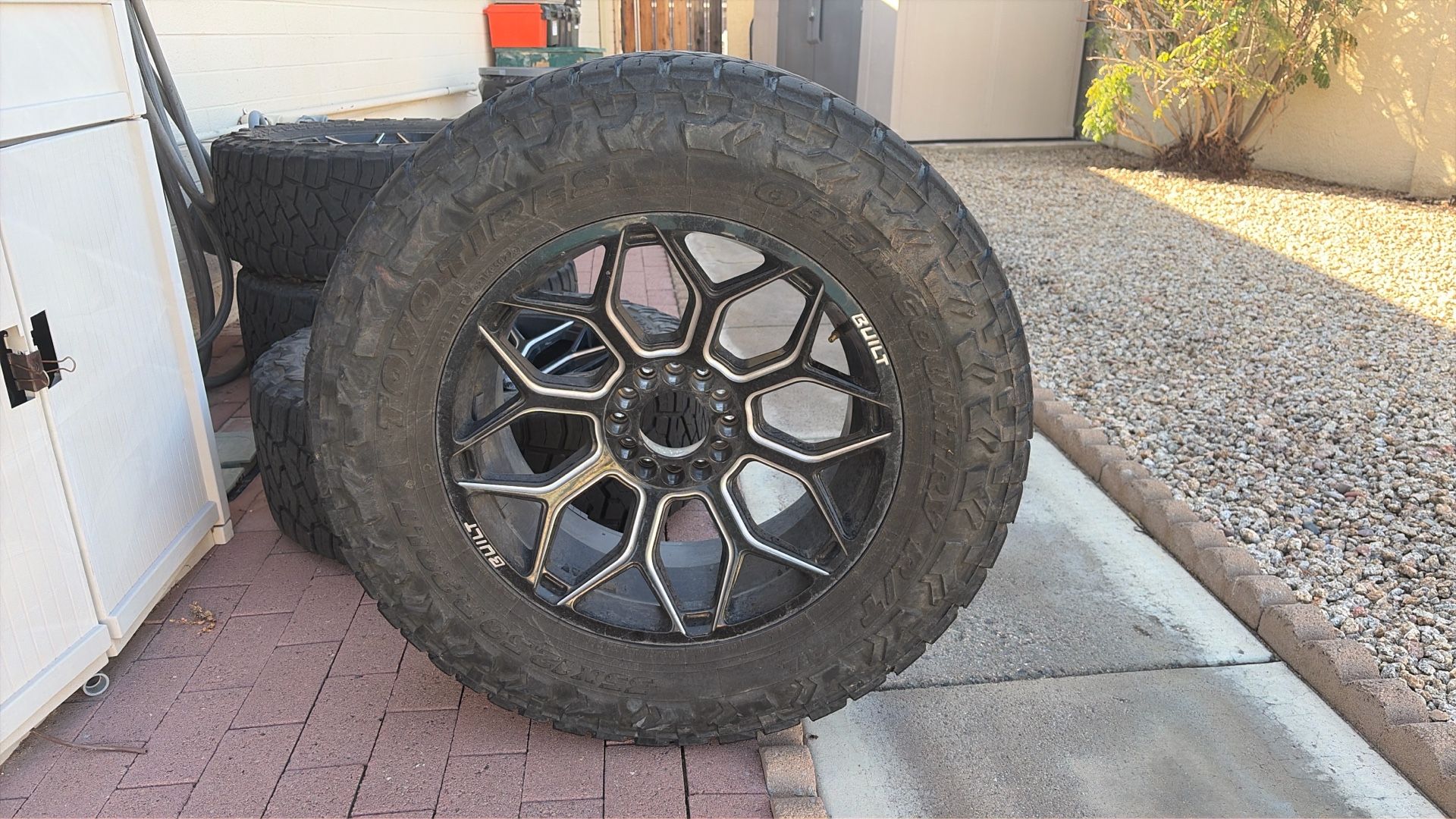 Built 20” Rims Toyo 35x12.5Rx20LT Tires Set of 4
