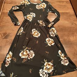 Woman’s Boutique Reborn J Floral Dress Shipping Avaialbe 