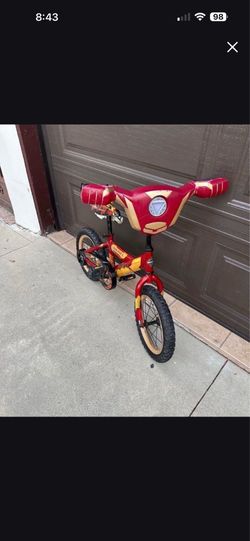 Kids Huffy 14 “ Iron Man 🧍‍♂️ bike