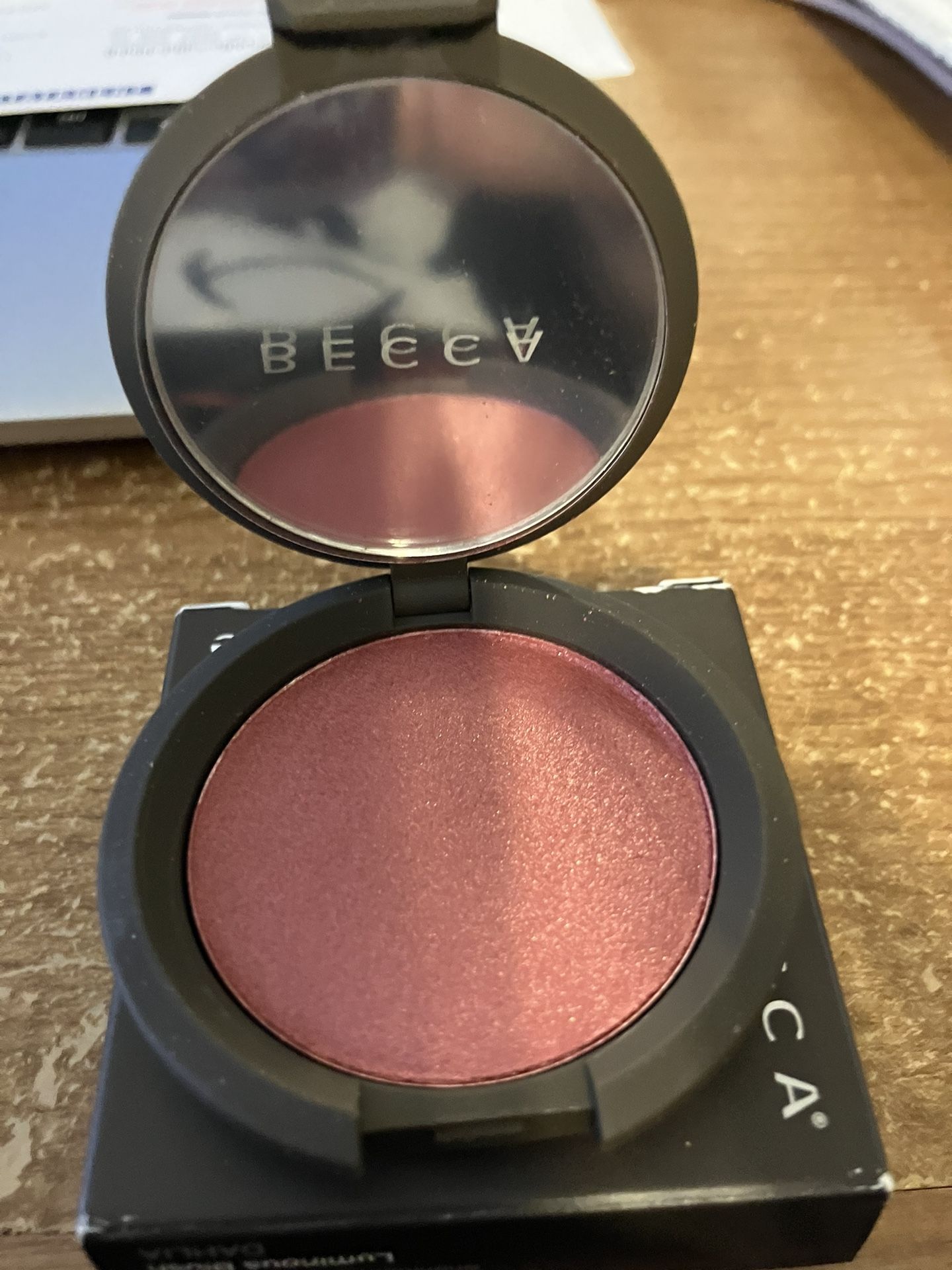 BECCA LUMINOUS BLUSH