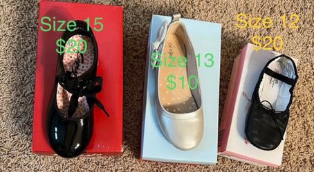 Shoes for toddler/girls size 12-13-15 pre owned $10 each one